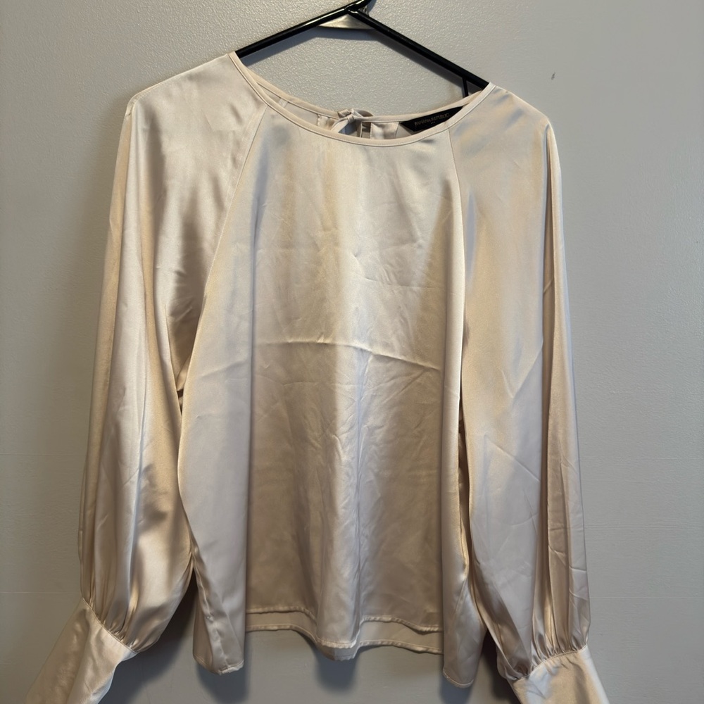 Banana Republic Elegant Cream Blouse